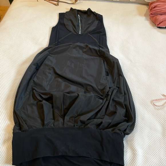 For Cynthia Dresses & Skirts - For Cynthia black bubble dress. Size M.